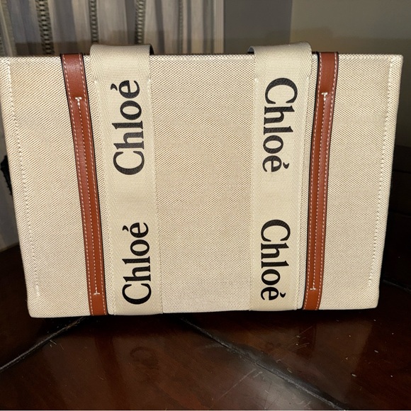 Cream and Tan Women's Bag - Picture 3 of 9